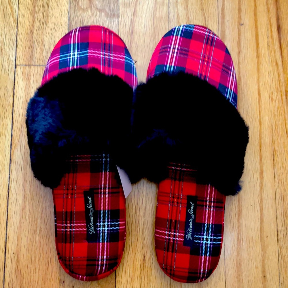NWT Victoria Secret Plaid Satin slippers